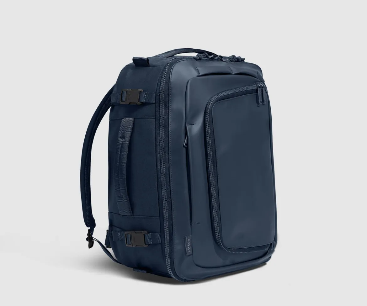 Active Convertible Backpack 25L in Navy Blue