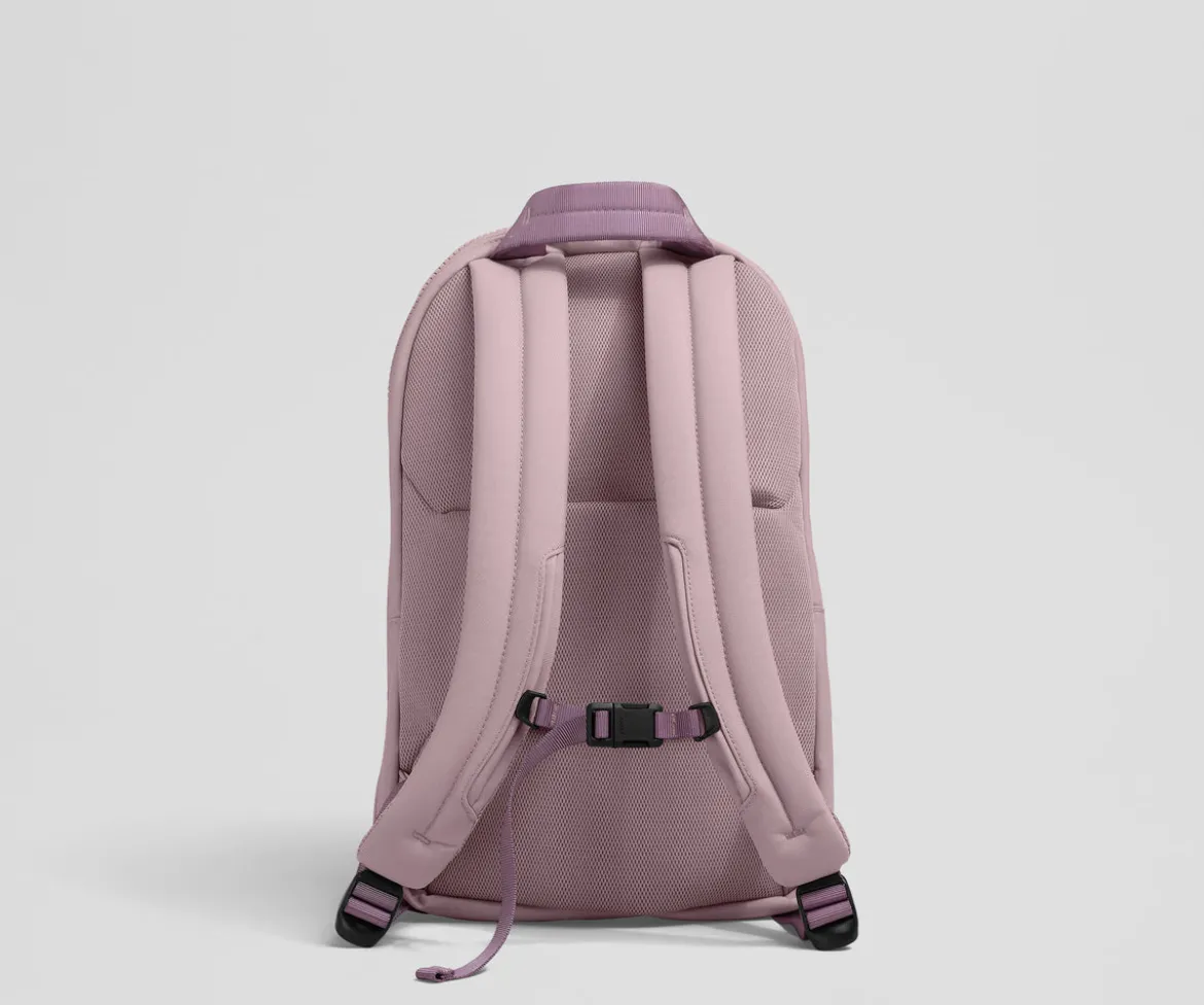 Active Daypack 20L in Meadow Mauve