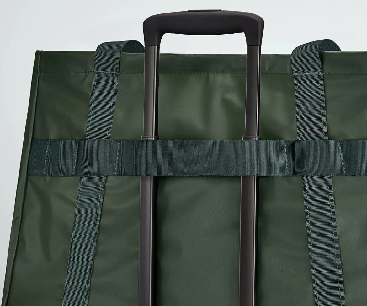 Active Tote 45L in Forest Green