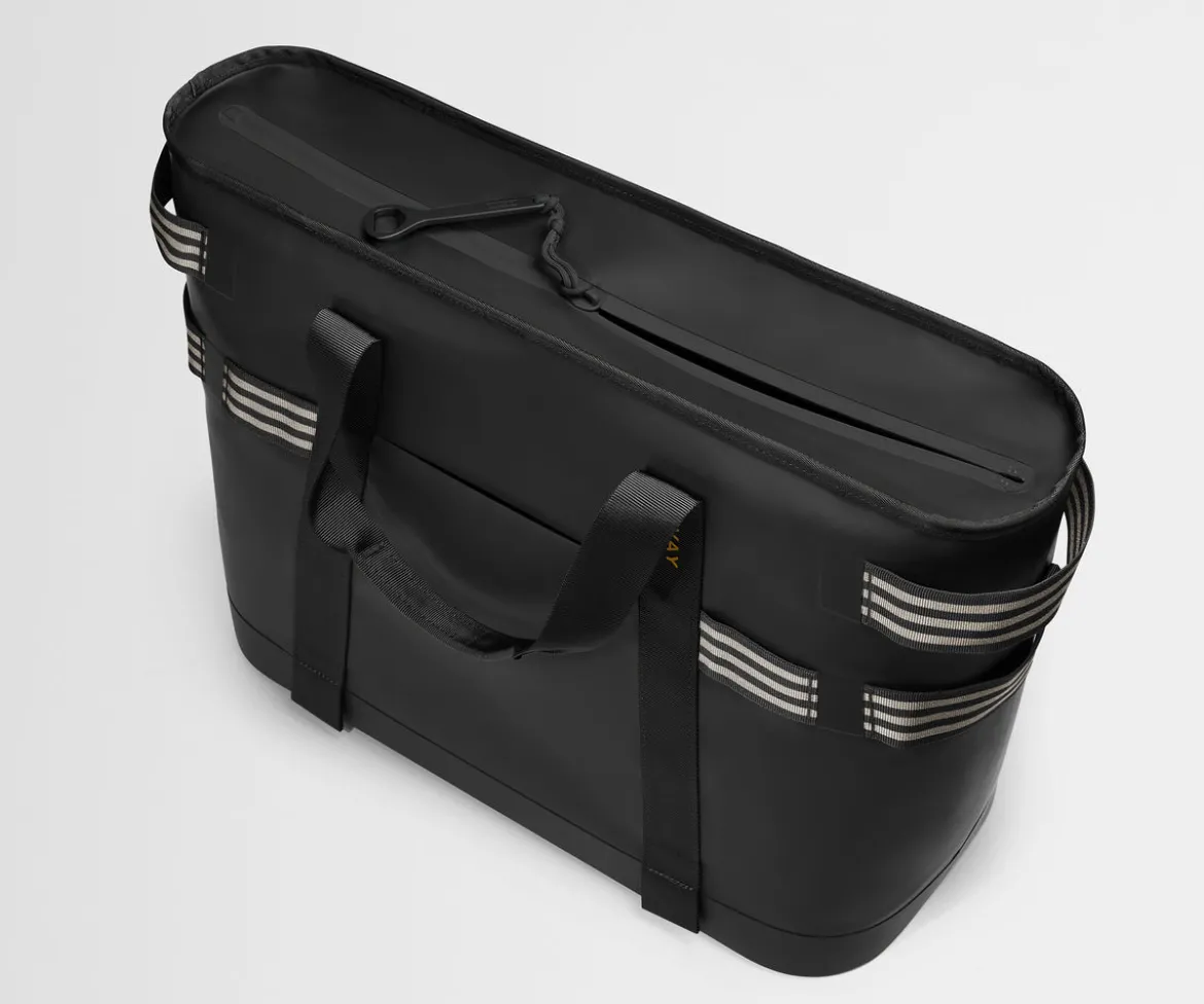 Cooler Tote in Jet Black