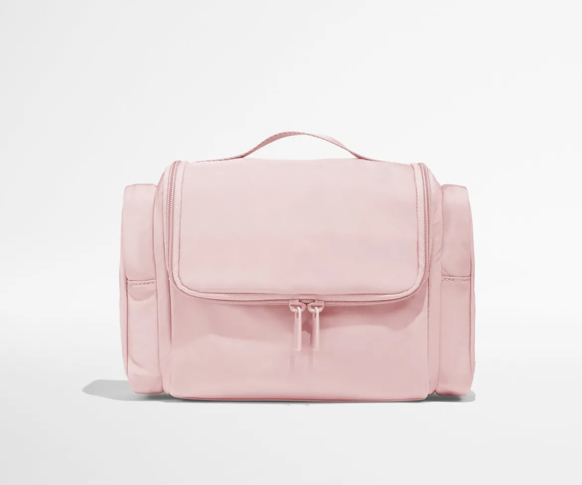 Featherlight Hanging Travel Vanity in Blush Pink