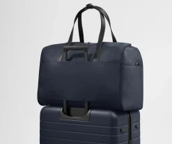 Garment Duffle in Navy Blue