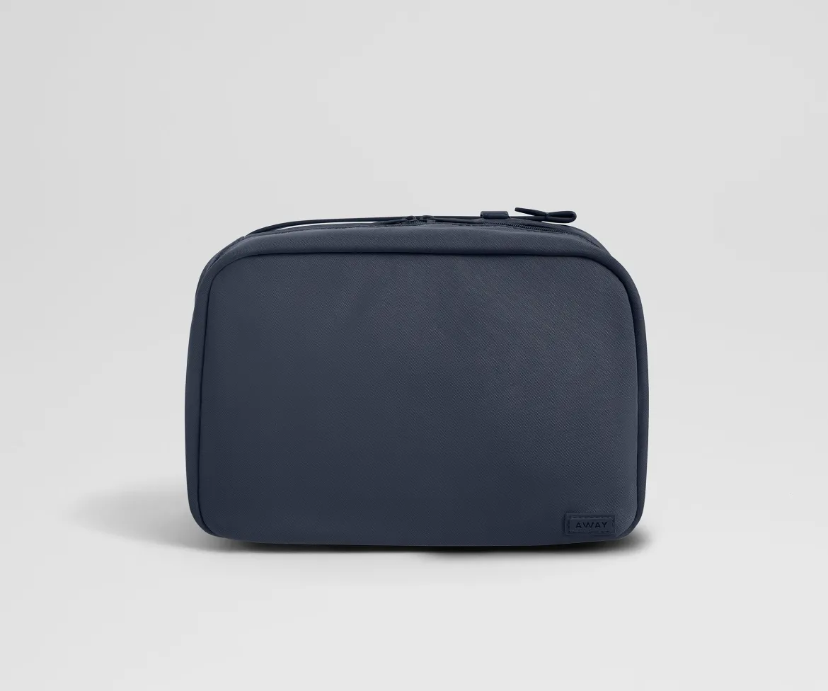 Hanging Toiletry Bag in Navy Blue