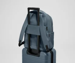 The Commuter Backpack in Coast Blue