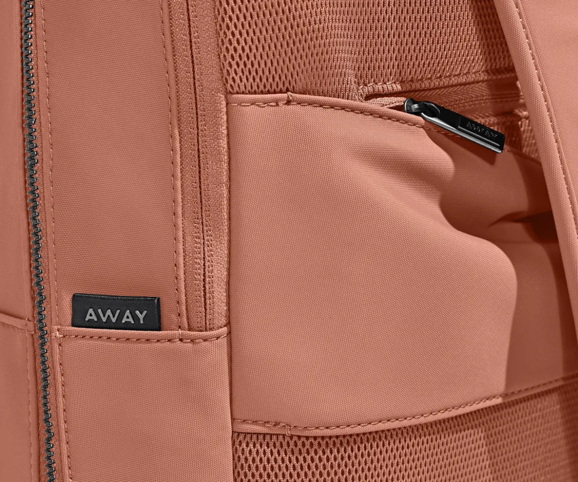 The Everywhere Zip Backpack in Clay Pink