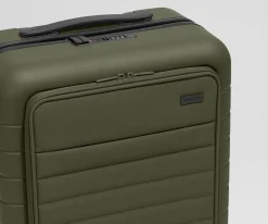The Executive Carry-On in Olive Green