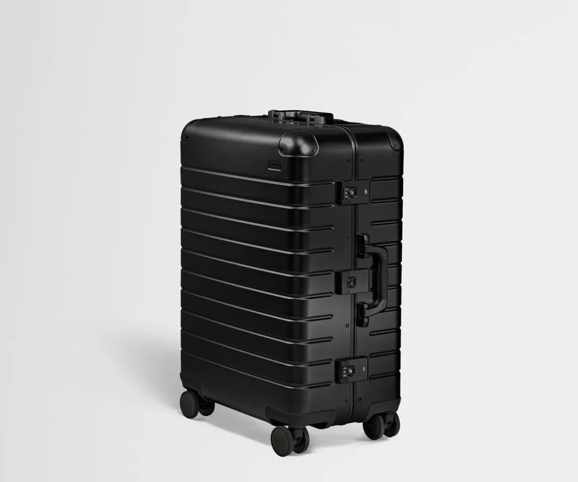The Medium: Aluminum Edition in Onyx Black