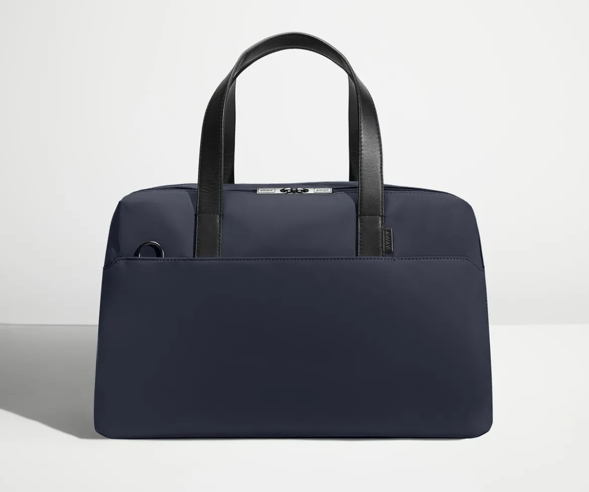 The Overnight Bag in Navy Blue