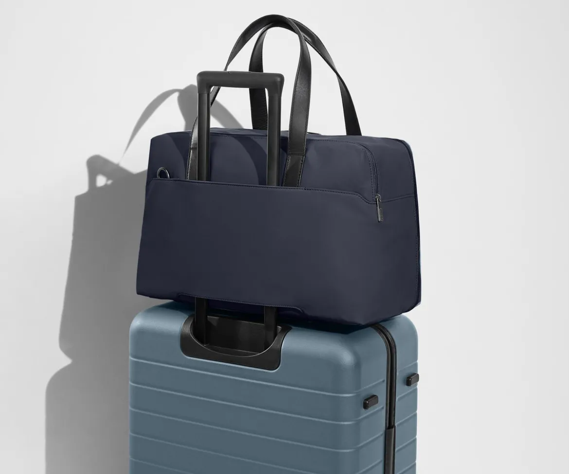 The Overnight Bag in Navy Blue
