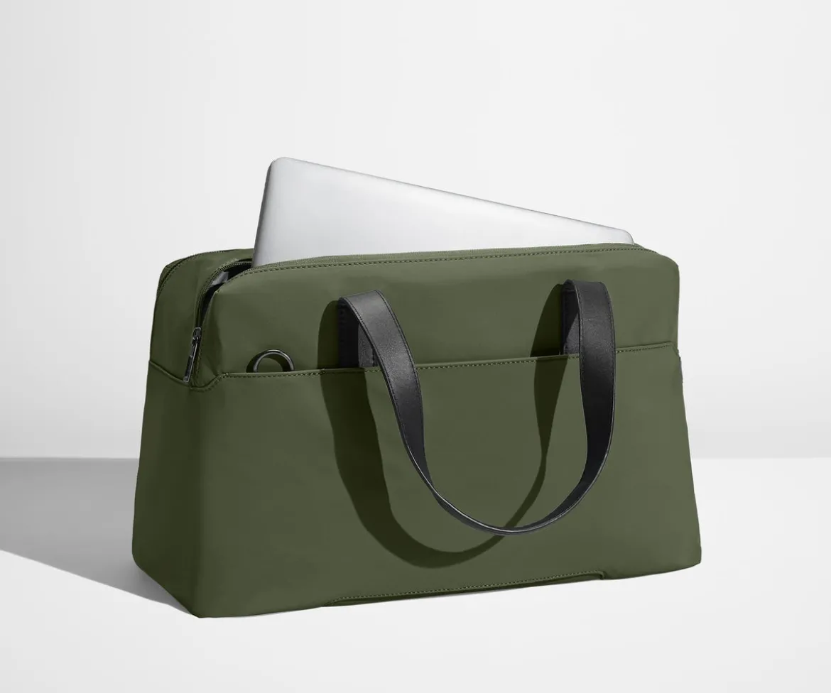 The Overnight Bag in Olive Green