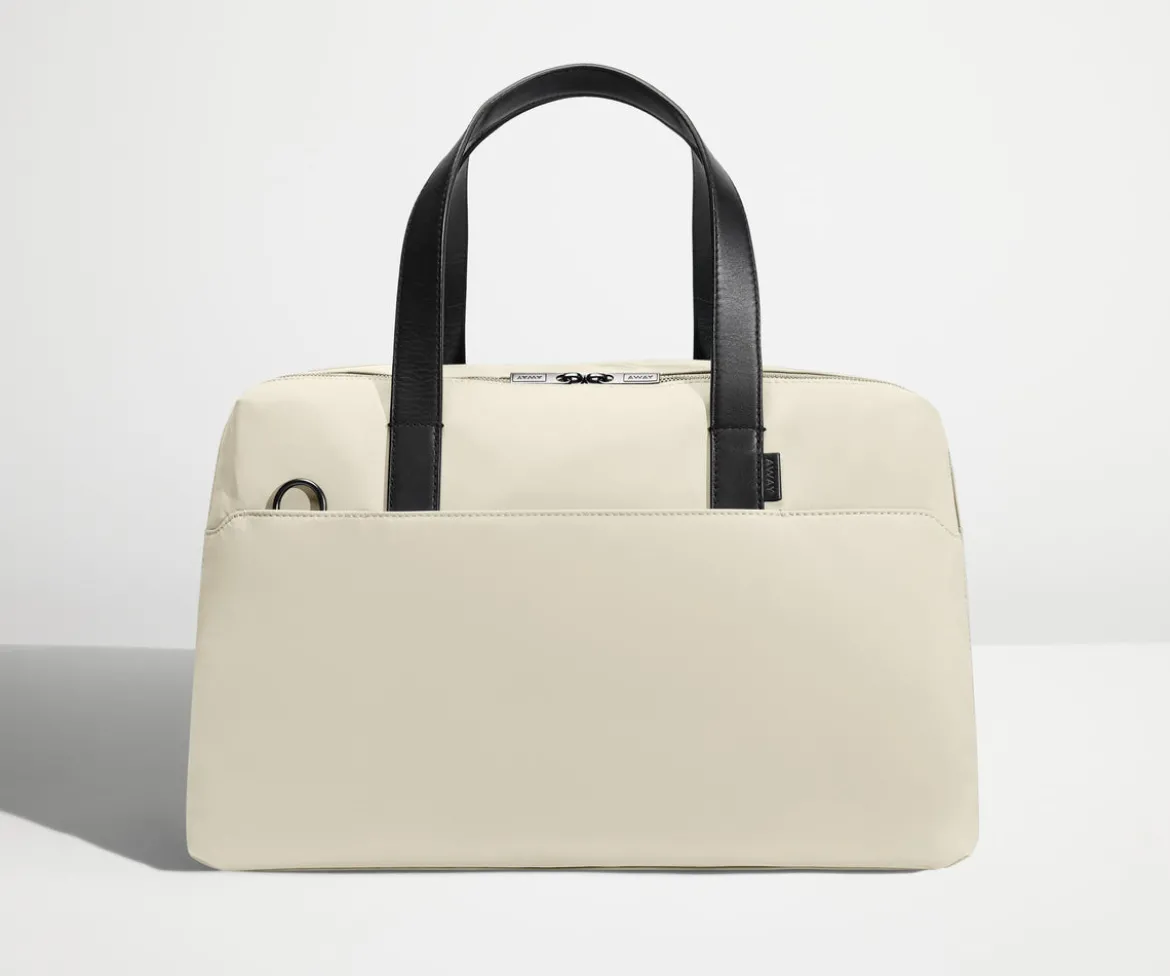 The Overnight Bag in Salt White